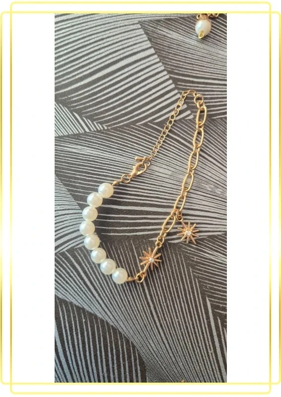 Colares e pulseira – photo 3